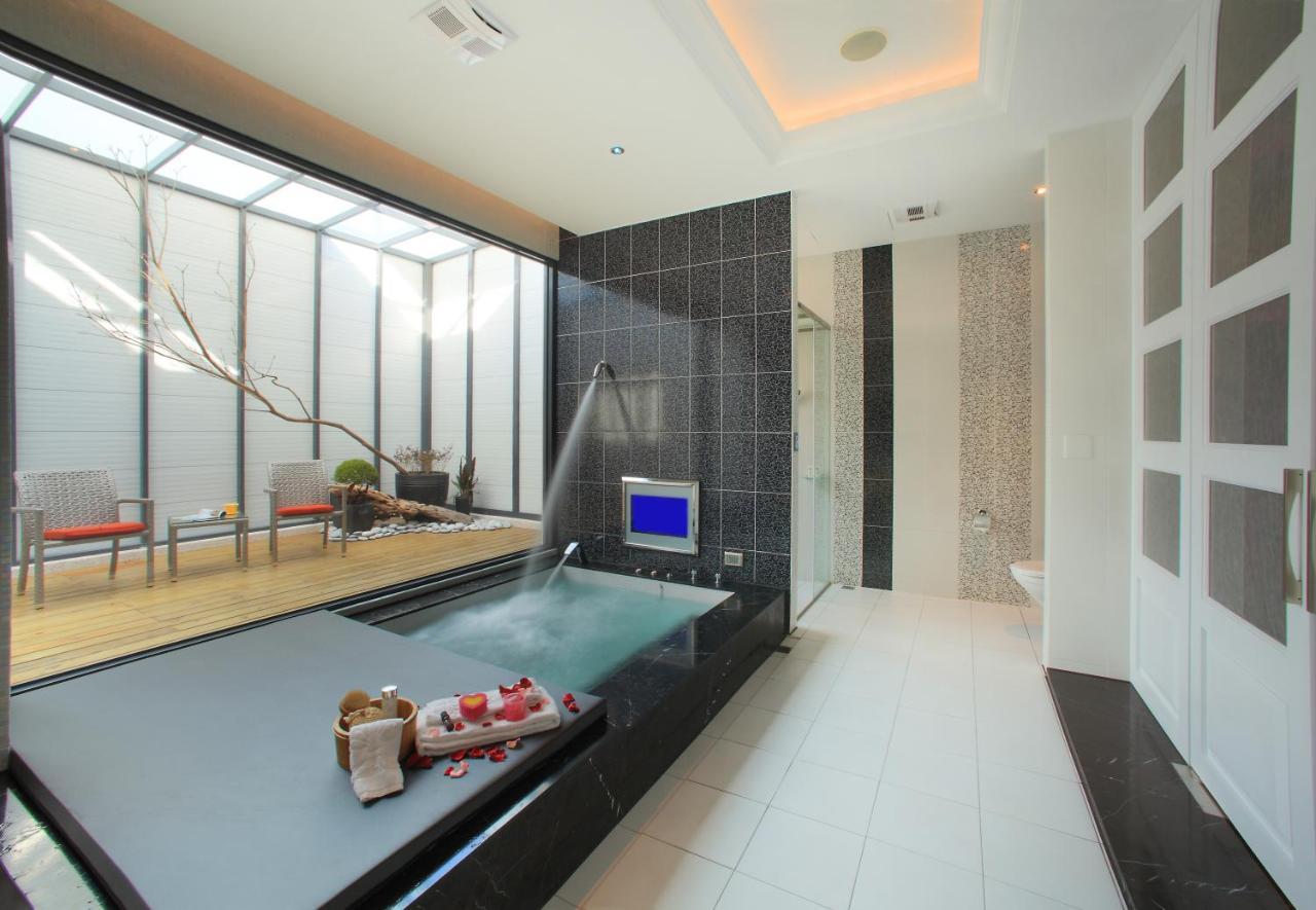 Affair Motel Co.Ltd Wuqi Экстерьер фото