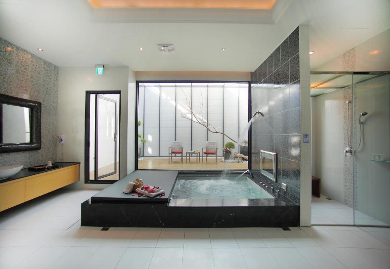 Affair Motel Co.Ltd Wuqi Экстерьер фото