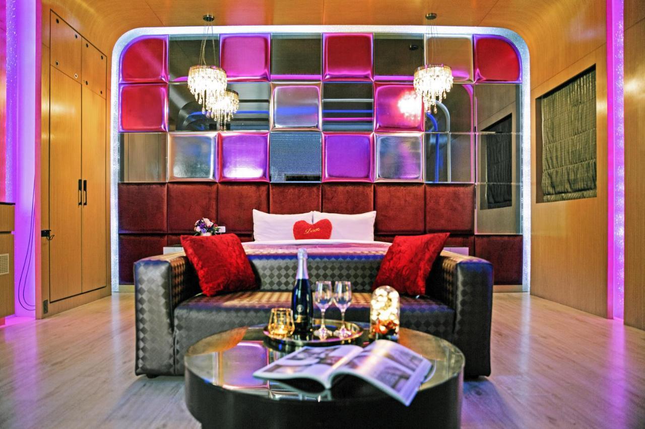 Affair Motel Co.Ltd Wuqi Экстерьер фото