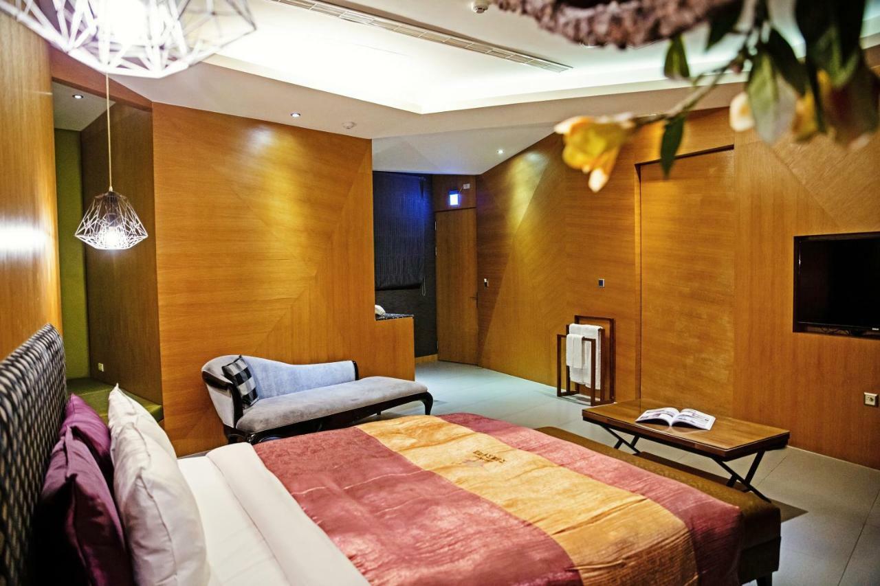 Affair Motel Co.Ltd Wuqi Экстерьер фото